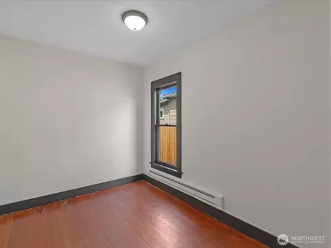 Bedroom - 1218 E Marine View Dr, Everett, WA 98201 photo 1 of 4