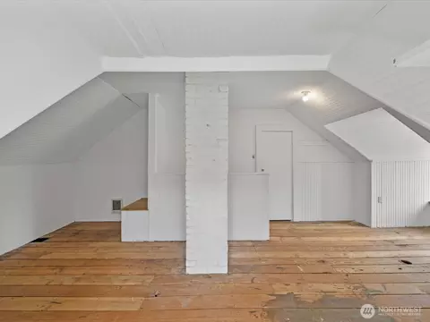 Other - 1218 E Marine View Dr, Everett, WA 98201 photo 3 of 10