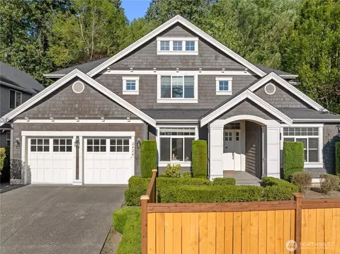 2424 108th Ave NE, Bellevue, WA 98004