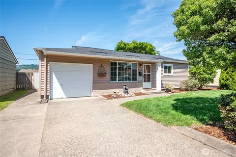 2570 Taylor Ave, Longview, WA 98632