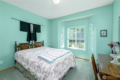 Bedroom - 91 Stone Farm Rd, Sequim, WA 98382 photo 4 of 4