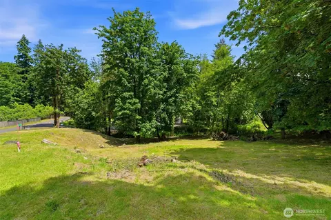 54 Raft Island Dr NW, Gig Harbor, WA 98335