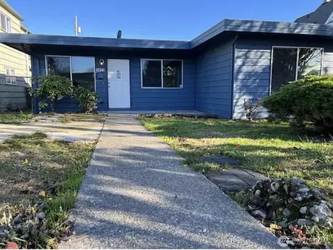 1023 S Trafton St, Tacoma, WA 98405
