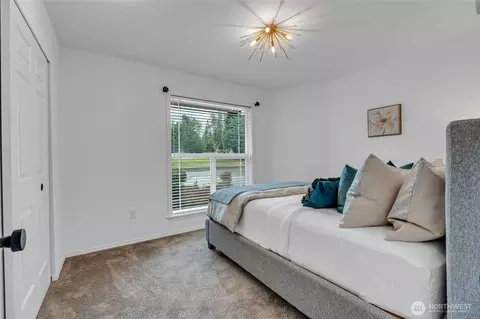 Bedroom - 11 Les Saints Rd, Sequim, WA 98382 photo 1 of 6