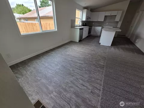 1017 C St, Vader, WA 98593 photo 3