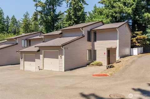 1555 Union Ave NE #23, Renton, WA 98059