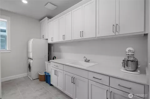 2905 Arrowroot Loop SE, Lacey, WA 98513 photo 16