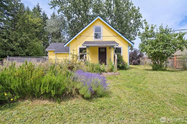10208 Mckinley Ave E, Tacoma, WA 98445