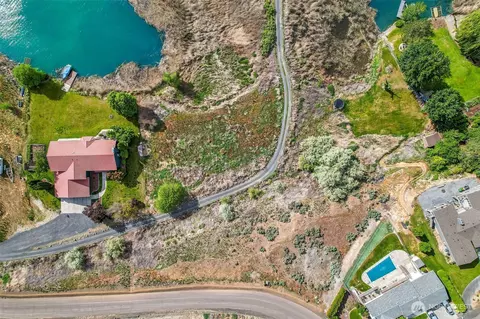 9130 SE Goodrich Rd, Moses Lake, WA 98837