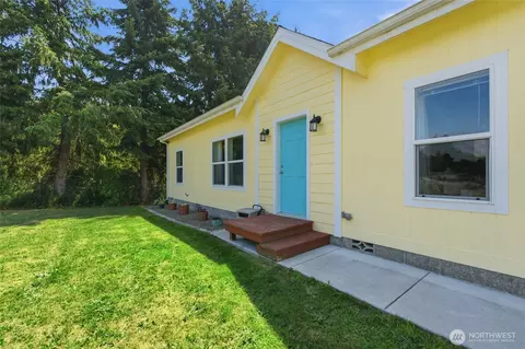 Exterior - 31 Community Ln, Sequim, WA 98382 photo 1 of 8
