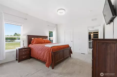 Bedroom - 31 Community Ln, Sequim, WA 98382 photo 1 of 3