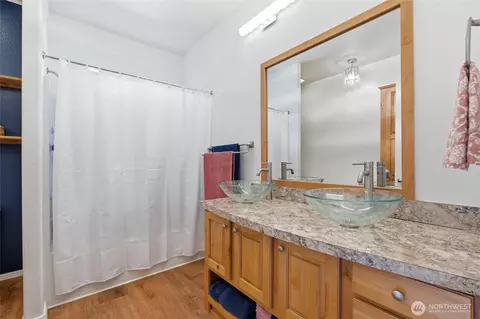 Bath - 31 Community Ln, Sequim, WA 98382 photo 1 of 3