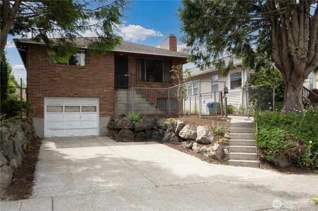 2715 22nd Ave S, Seattle, WA 98144