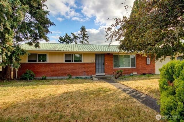 21 SW 8th Ave, Oak Harbor, WA 98277