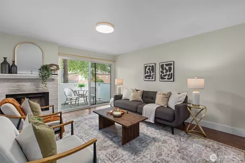8800 20th Ave NE #B208, Seattle, WA 98115
