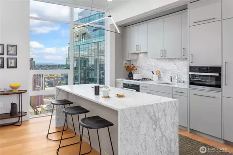 121 Stewart St #3402, Seattle, WA 98101