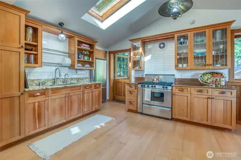 Kitchen - 85 Moki Rd, Orcas Island, WA 98280 photo 1 of 1