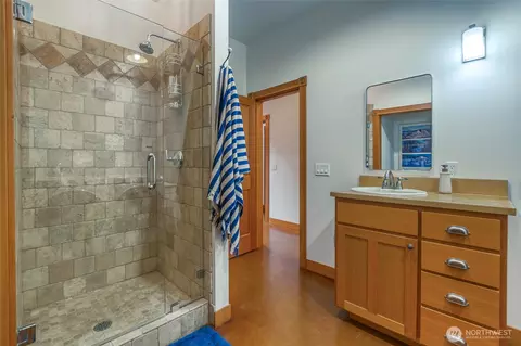 Bath - 85 Moki Rd, Orcas Island, WA 98280 photo 5 of 5