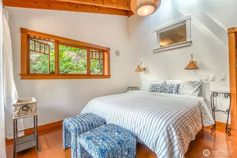 Bedroom - 85 Moki Rd, Orcas Island, WA 98280 photo 4 of 5
