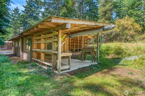 Exterior - 85 Moki Rd, Orcas Island, WA 98280 photo 12 of 12