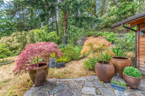 Exterior - 85 Moki Rd, Orcas Island, WA 98280 photo 11 of 12
