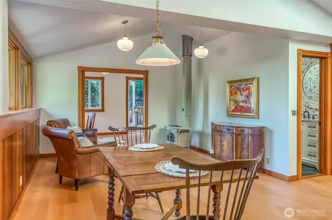 Dining - 85 Moki Rd, Orcas Island, WA 98280 photo 2 of 2