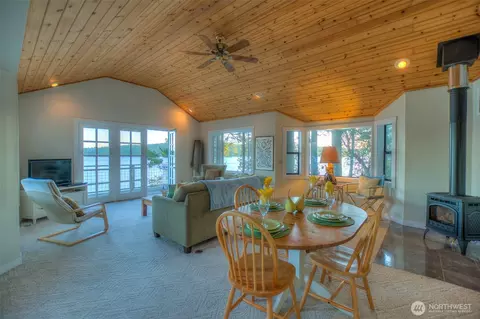 Dining - 8278 Orcas Rd, Orcas Island, WA 98280 photo 1 of 3