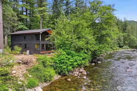 47337 SE 160th St, North Bend, WA 98045