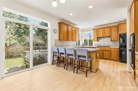 Kitchen - 14519 144th Ave E, Orting, WA 98360 photo 1 of 4