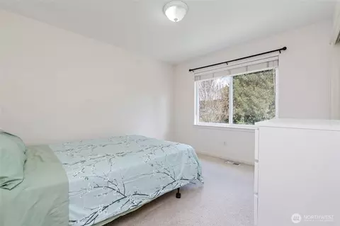 Bedroom - 14519 144th Ave E, Orting, WA 98360 photo 3 of 4