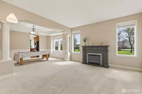 Living - 14519 144th Ave E, Orting, WA 98360 photo 2 of 4