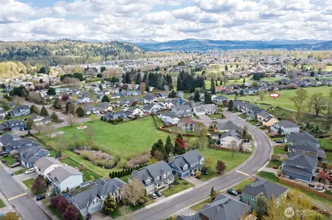 View/Area - 14519 144th Ave E, Orting, WA 98360 photo 4 of 8