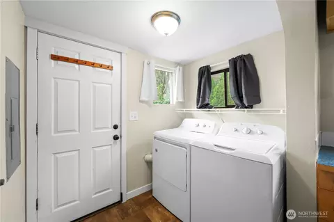 2410 State St, Everett, WA 98201 photo 14