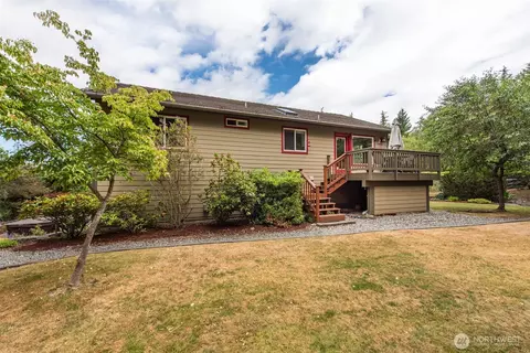 Exterior - 20 Doe Run Rd, Sequim, WA 98382 photo 4 of 20