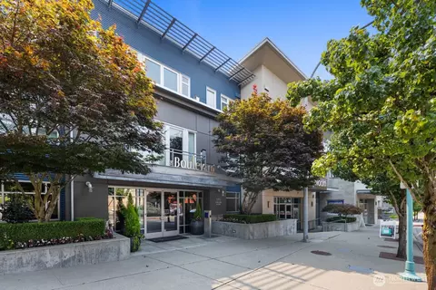 375 Kirkland Ave #329, Kirkland, WA 98033