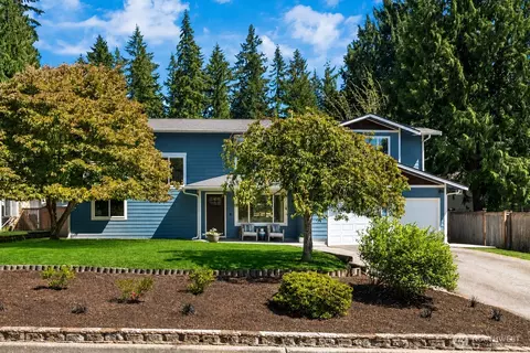 9210 171st Ave NE, Redmond, WA 98052