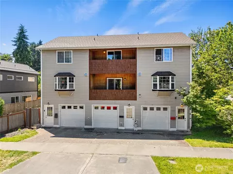 7703 11 Ave SW, Seattle, WA 98106