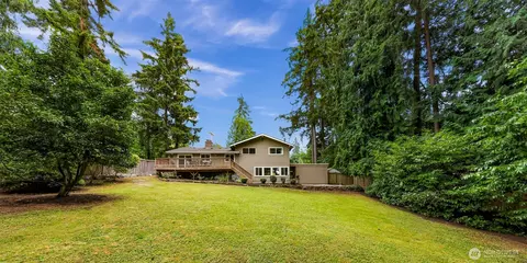 Exterior - 19115 104th Ave NE, Bothell, WA 98011 photo 7 of 7
