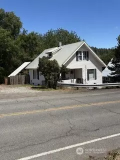 407 S 1st St, Roslyn, WA 98941