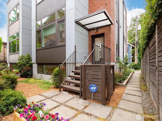 3832 S Edmunds Street Ct, Seattle, WA 98118
