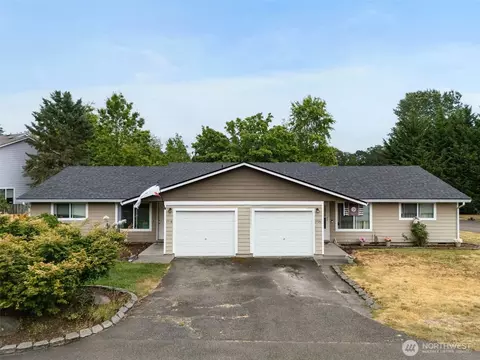 17624 17622 30th Avenue Ct E, Tacoma, WA 98446