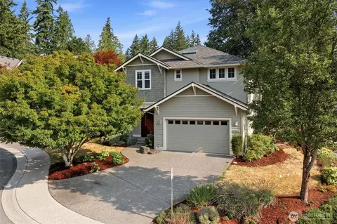 17044 NE 114th Ct, Redmond, WA 98052