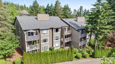 202 Mountain Park Blvd #B303, Issaquah, WA 98027
