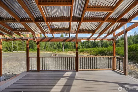 140 E Jared Rd, Shelton, WA 98584