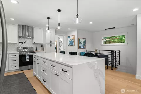 Kitchen - 7714 234th St SW, Edmonds, WA 98026 photo 3 of 5