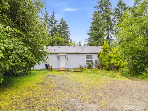 16615 36th Street Ct E, Lake Tapps, WA 98391