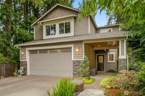 19036 18th Ave NE, Shoreline, WA 98155