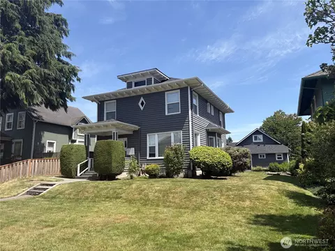 2519 Baker Ave, Everett, WA 98201