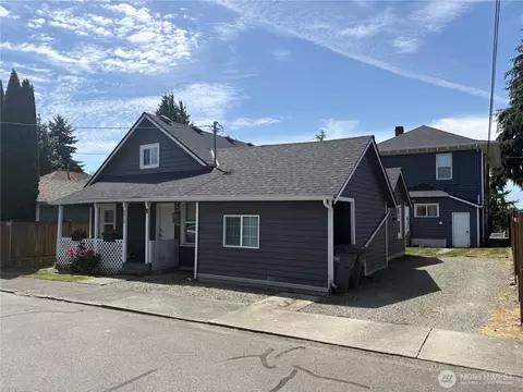 Exterior - 2519 Baker Ave, Everett, WA 98201 photo 6 of 7