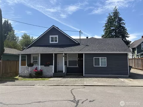 Exterior - 2519 Baker Ave, Everett, WA 98201 photo 7 of 7